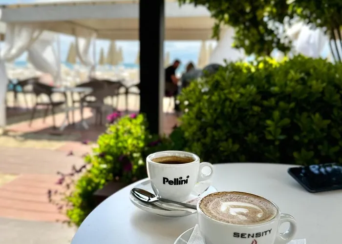 Апартаменты Large In *