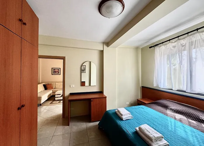 Large In * Голем