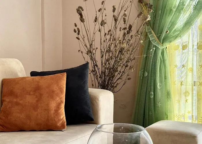 Апартаменты Large In *